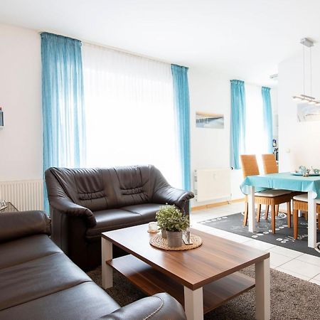 Lindenbuschen 1- Wohnung 3 Kellenhusen Buitenkant foto